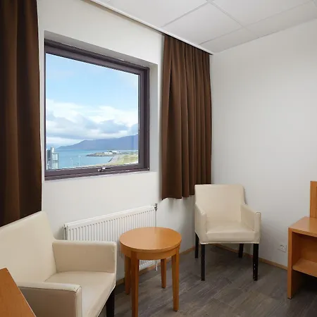 Hotel Cabin 2*